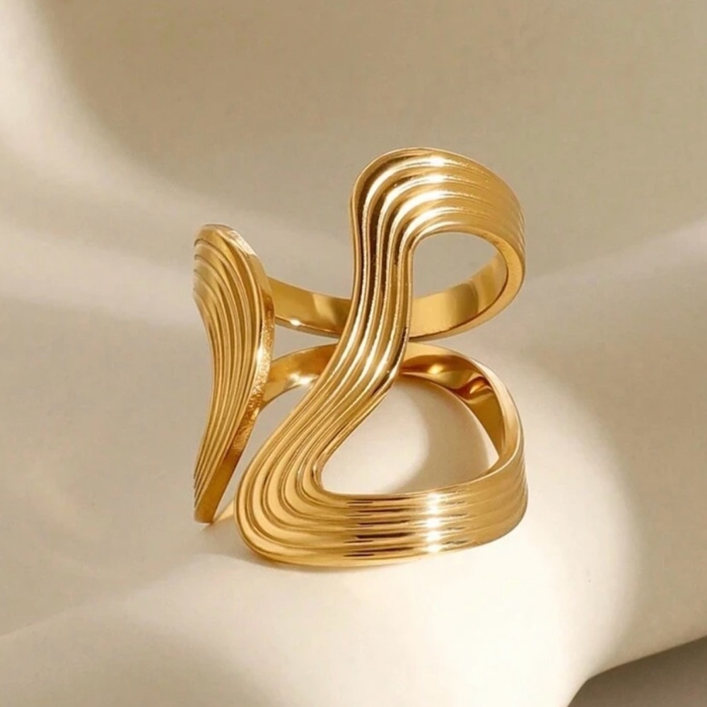 Gold Wave Statement Adjustable Ring - Picture 2 of 5